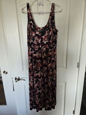 Miik - Seville Sweetheart Midi Dress - Pink Bouquet - Large